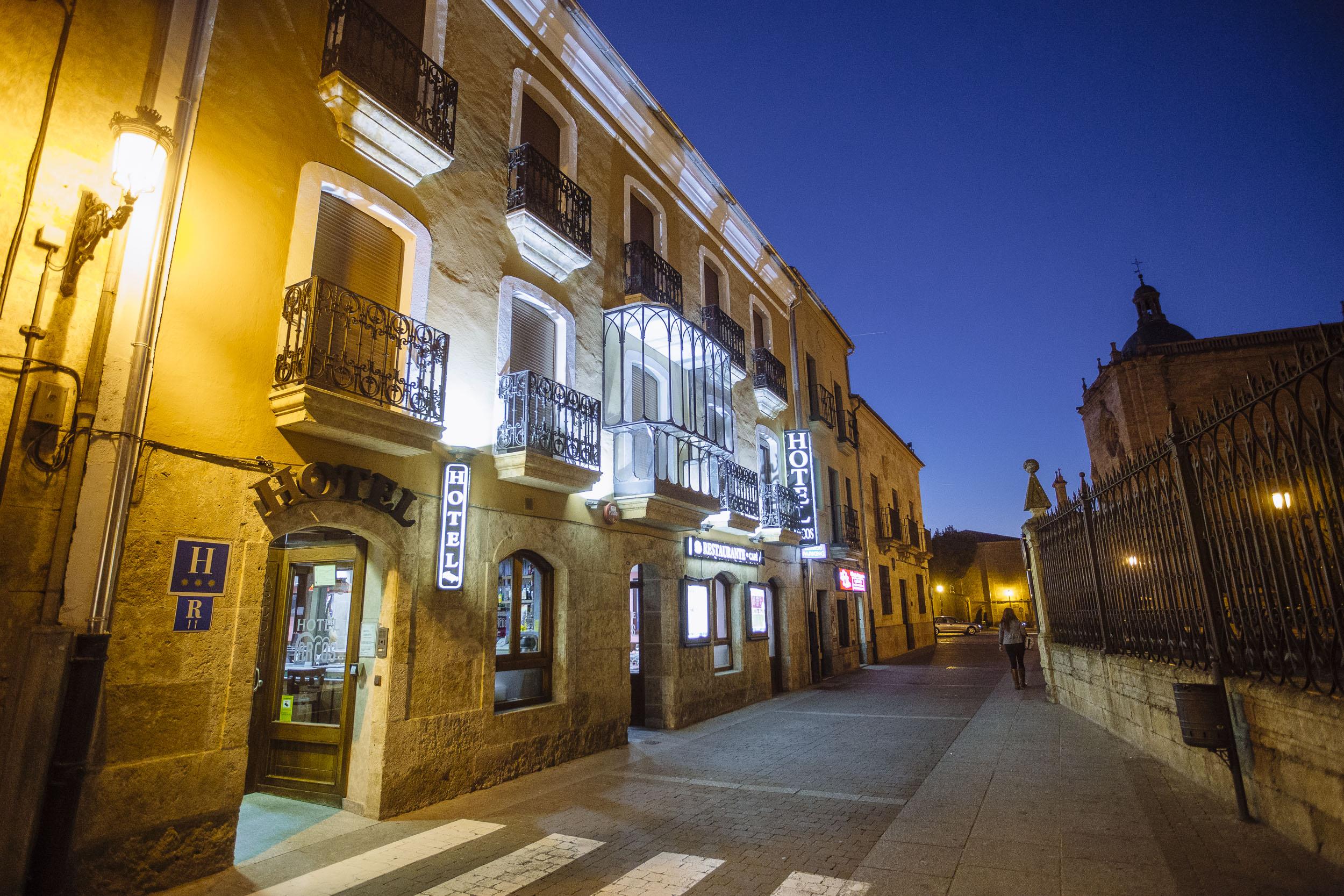 Ciudad-Rodrigo Hotel Arcos Catedral מראה חיצוני תמונה